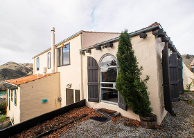 luxury tiny house alexandra